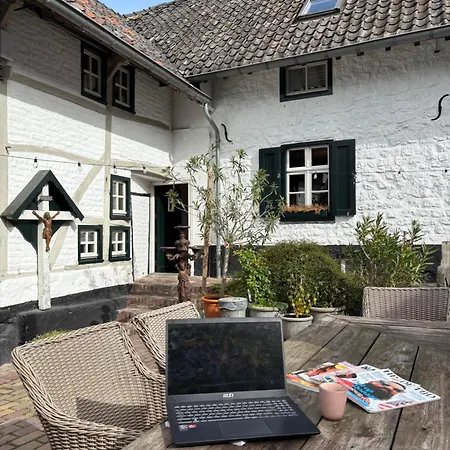 بيت للعطل Gezellig Authentiek 4 Persoons Vlakbij Valkenburg Voerendaal