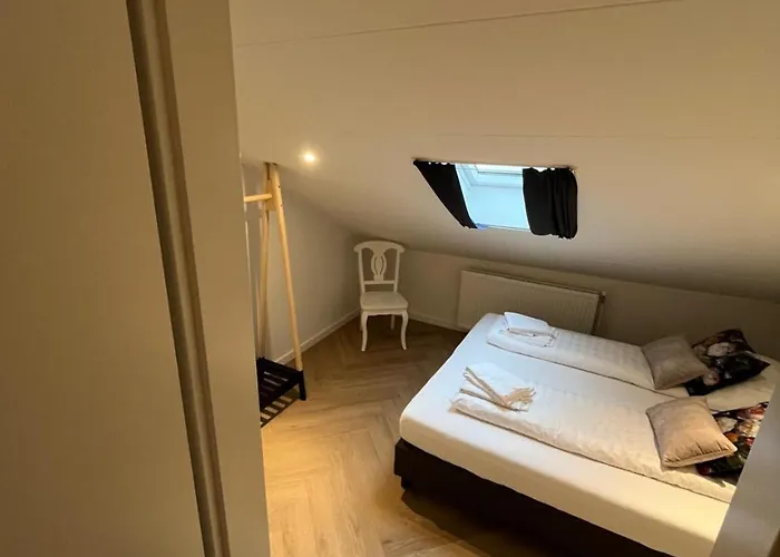 Gezellig Authentiek 4 Persoons Vlakbij Valkenburg Voerendaal