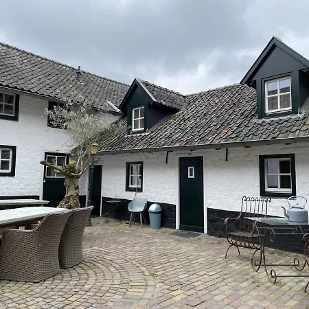 Gezellig Authentiek 4 Persoons Vlakbij Valkenburg Hébergement de vacances *